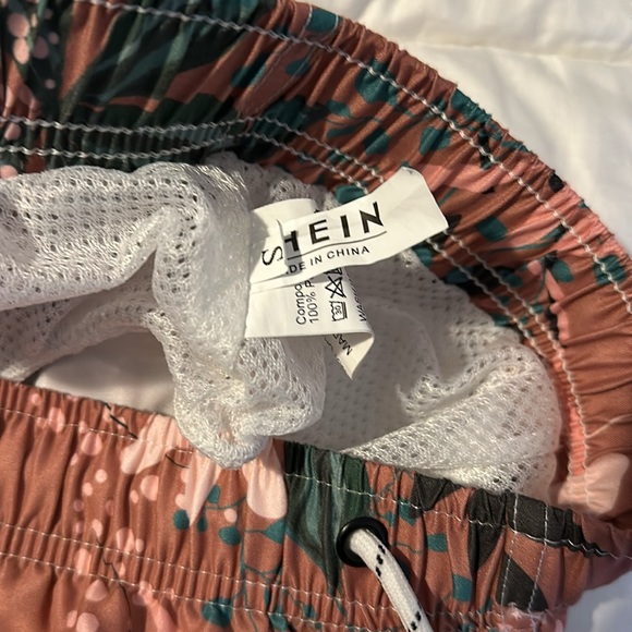 Shein Men’s Bathing Suit - Picture 4 of 4